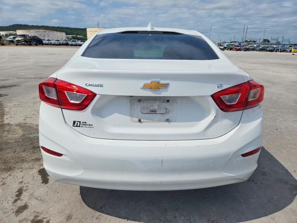 2018 CHEVROLET CRUZE LT 6