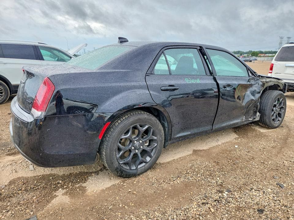 2021 CHRYSLER 300 TOURING 3
