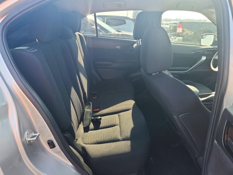 2022 MITSUBISHI ECLIPSE CROSS ES 11