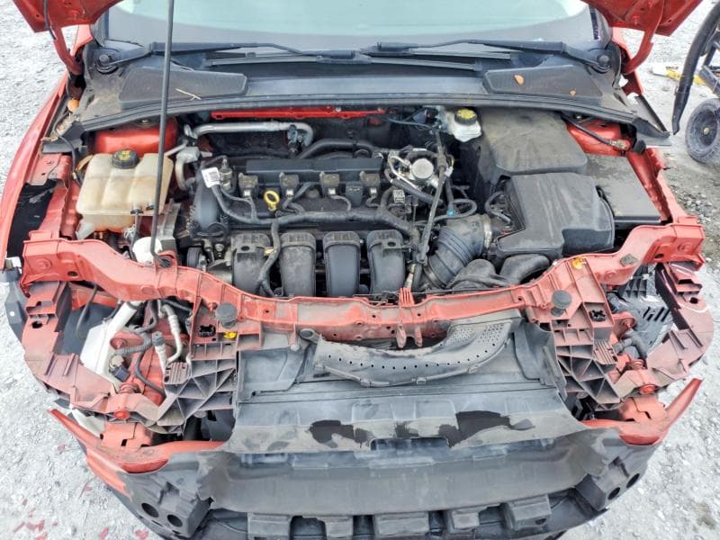 2018 FORD FOCUS SE 11