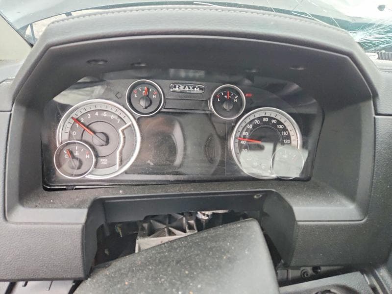 2017 RAM 1500 SPORT 9