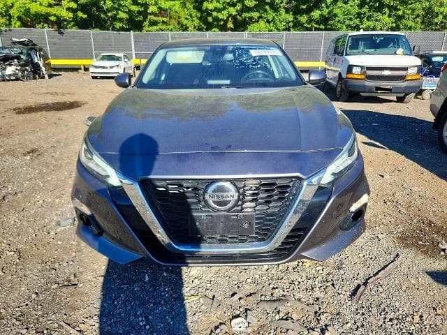 2019 NISSAN ALTIMA SV 5