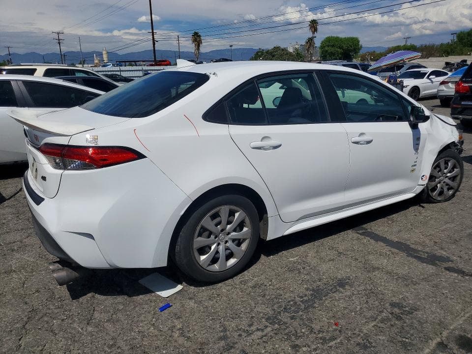 2024 TOYOTA COROLLA LE 3