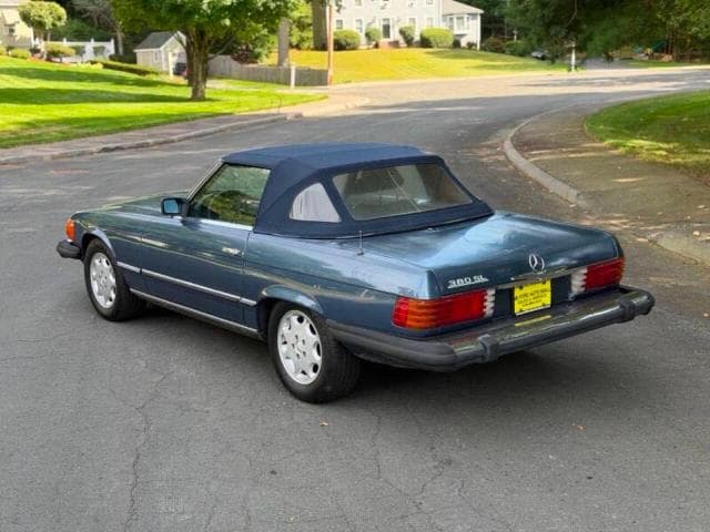 1983 MERCEDES-BENZ 380 SL 3