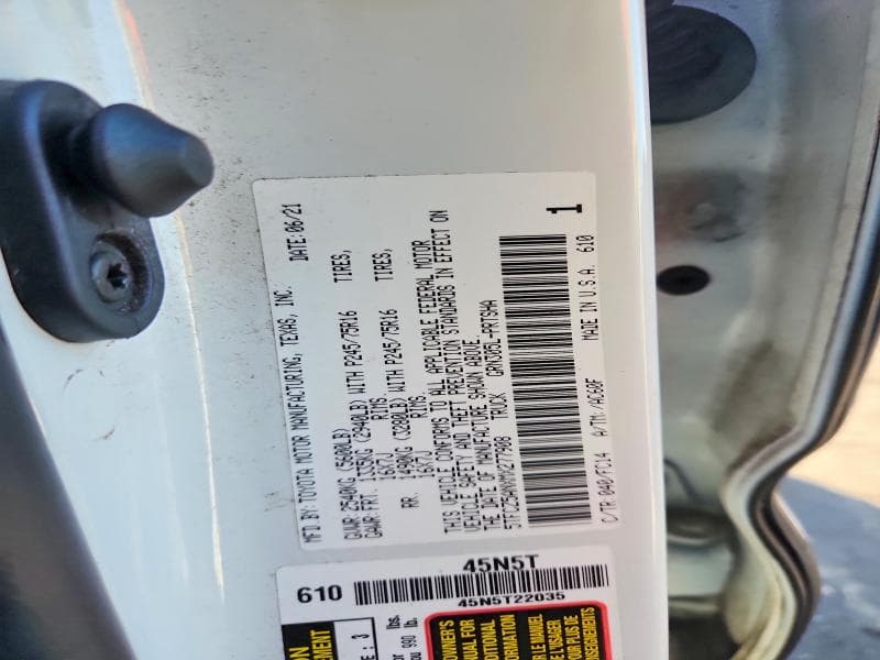 2021 TOYOTA TACOMA SR5 V6 13