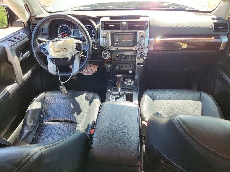 2017 TOYOTA 4RUNNER LIMITED 8