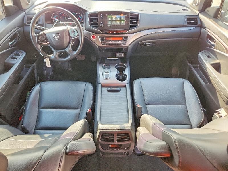 2021 HONDA PILOT SE 8