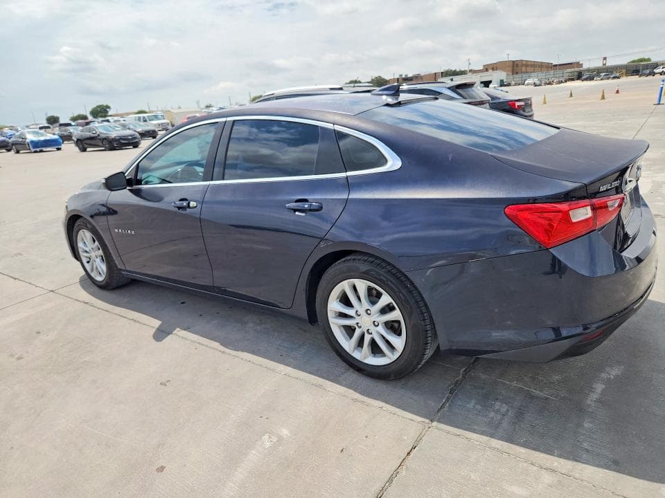 2017 CHEVROLET MALIBU LT 2