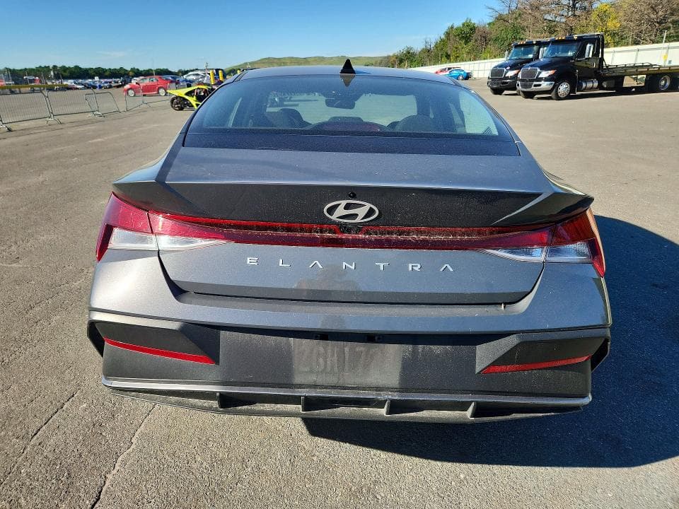 2024 HYUNDAI ELANTRA SEL 6