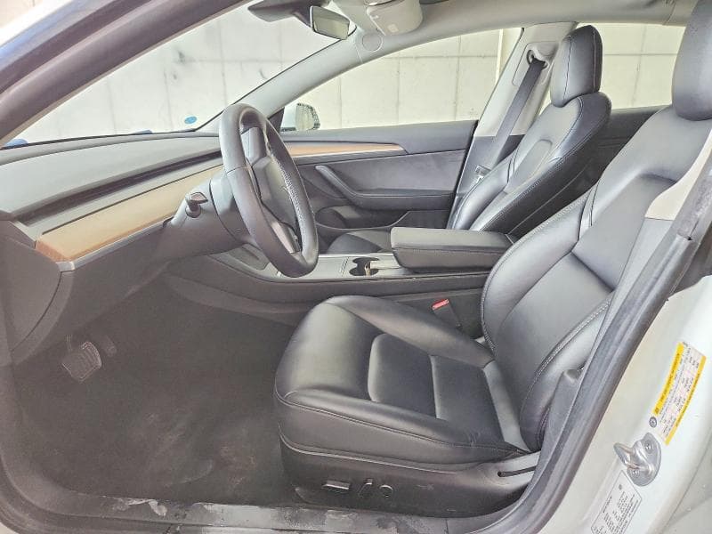 2023 TESLA MODEL 3 7