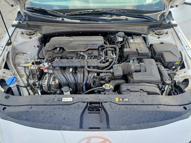 2024 HYUNDAI ELANTRA SE 11