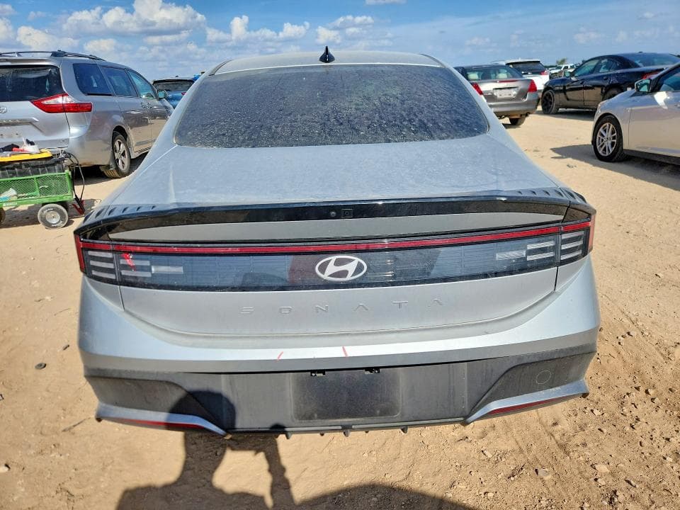 2026 HYUNDAI SONATA SE 6