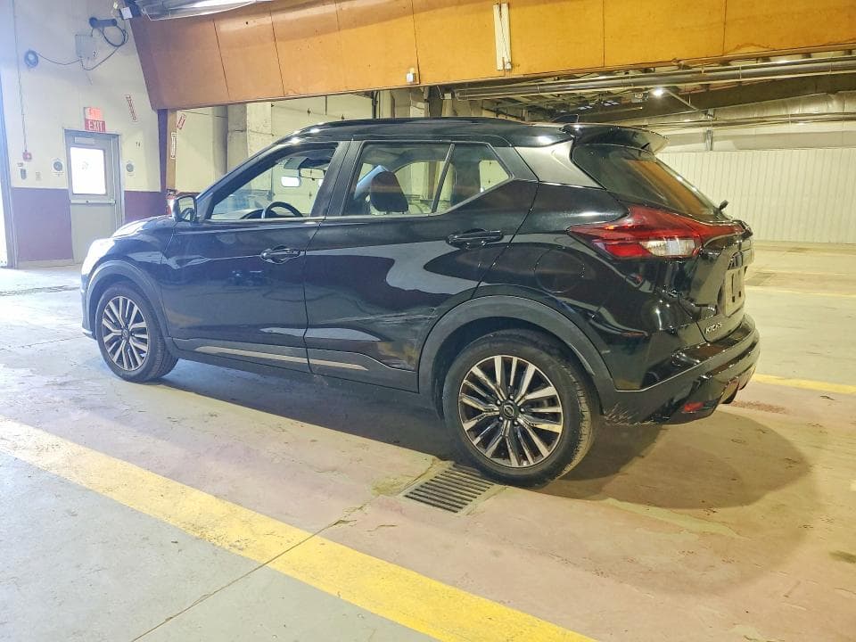 2022 NISSAN KICKS SR 2