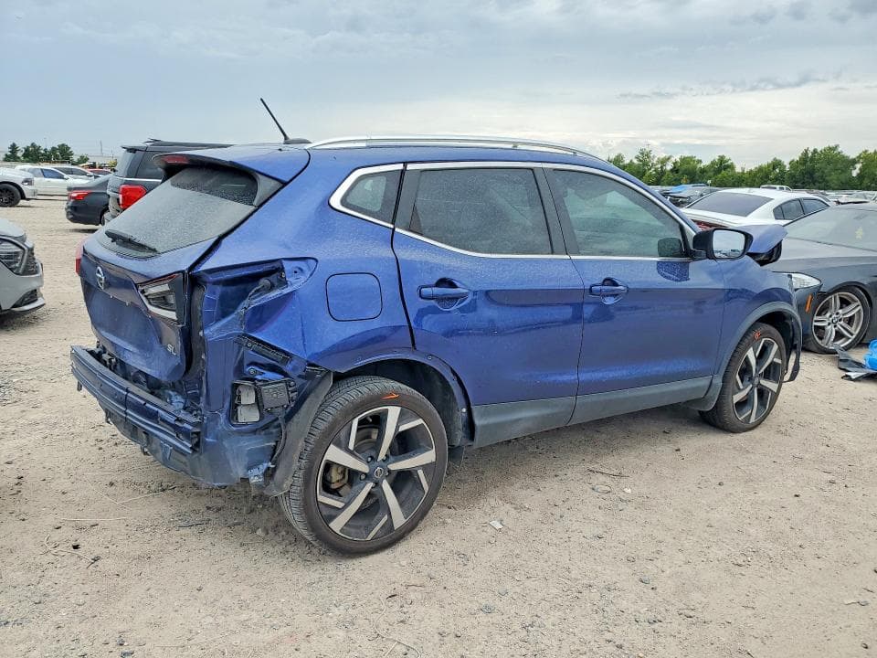 2020 NISSAN ROGUE 3