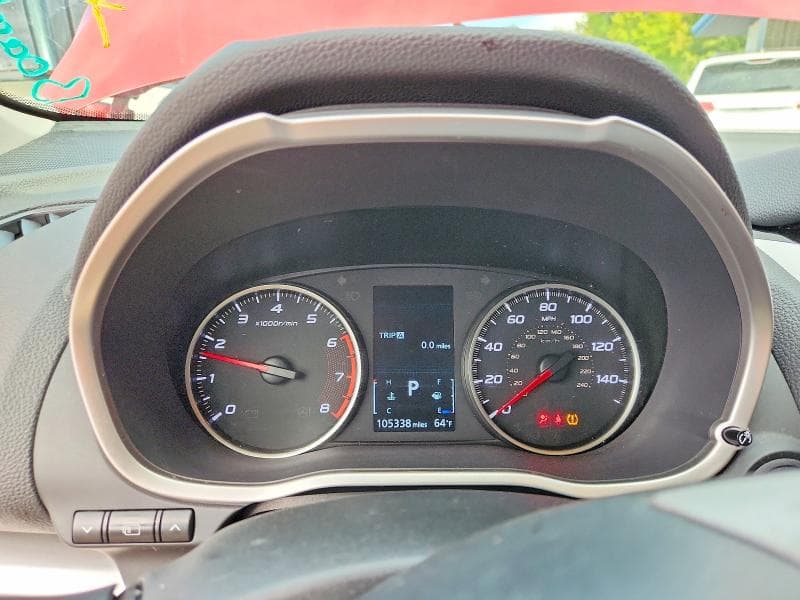 2018 MITSUBISHI ECLIPSE CROSS ES 9