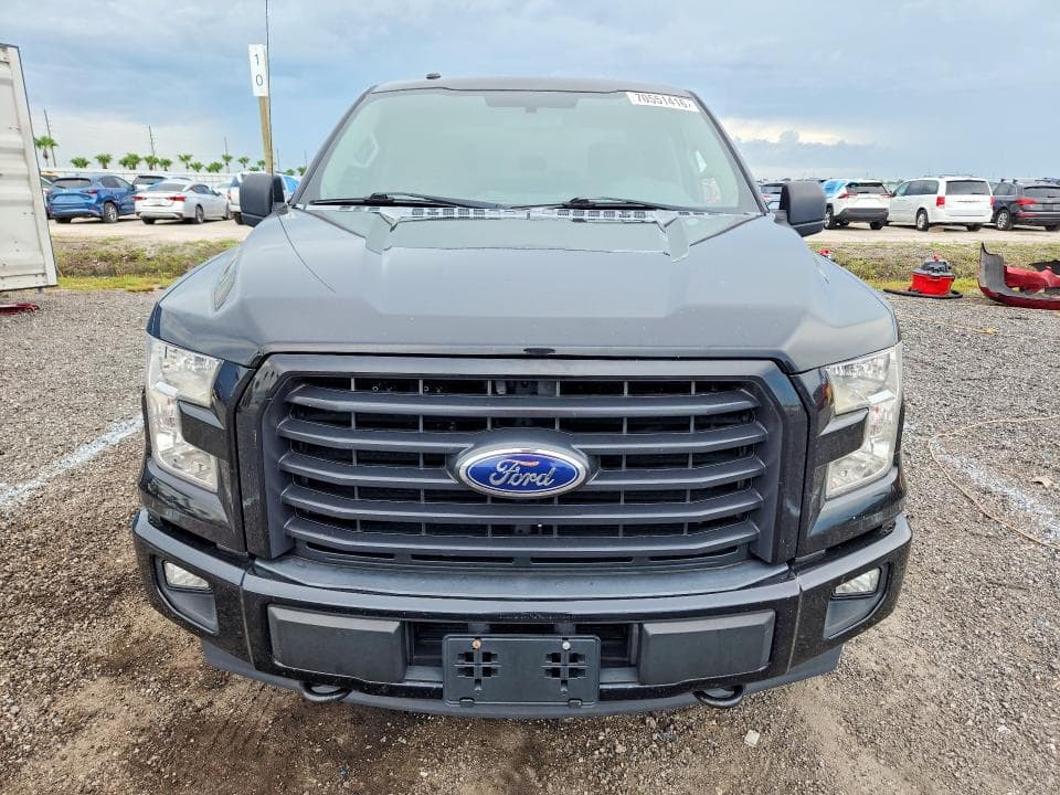 2017 FORD F150 SUPERCREW 5
