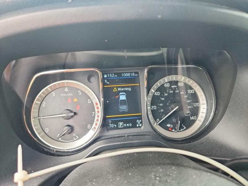 2019 NISSAN TITAN SL 9
