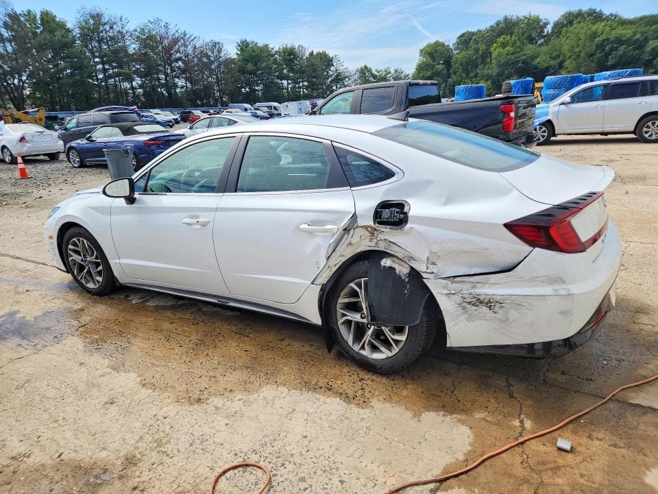 2021 HYUNDAI SONATA SEL 2