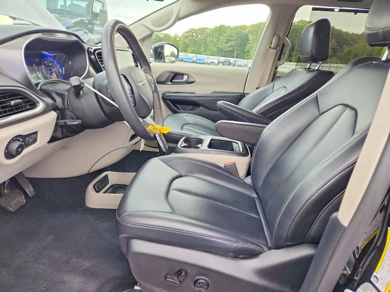 2024 CHRYSLER PACIFICA TOURING L 7