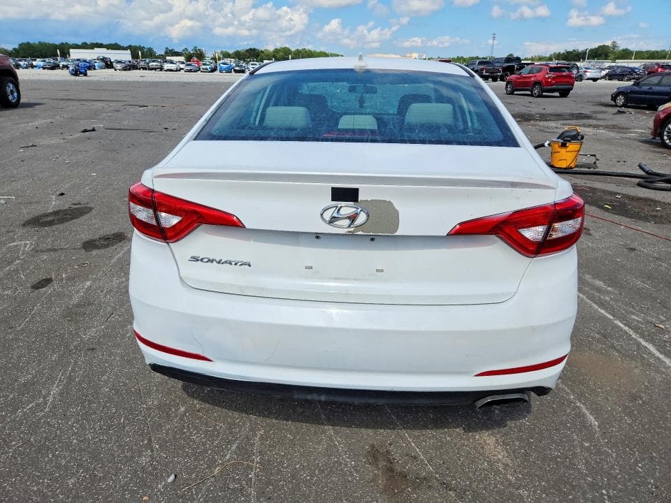 2017 HYUNDAI SONATA SE 6