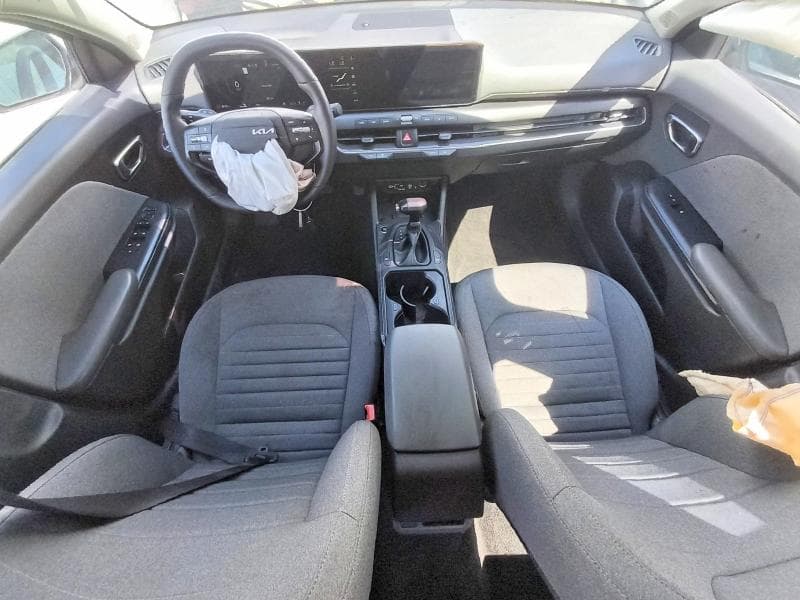 2025 KIA K4 EX 8