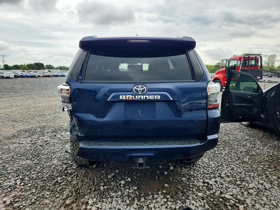 2018 TOYOTA 4RUNNER SR5 PREMIUM 6