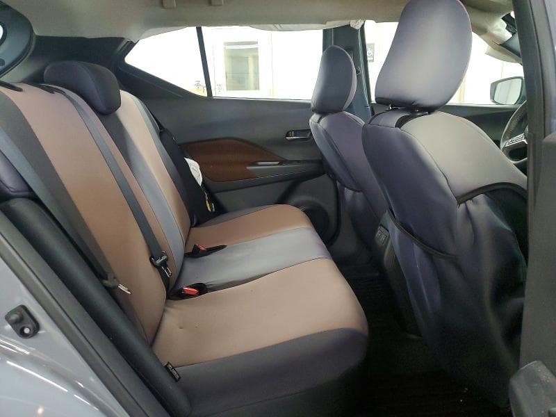 2022 NISSAN KICKS SR 10