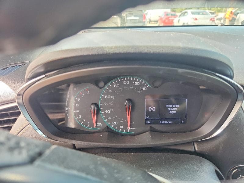 2018 CHEVROLET TRAX 1LT 9