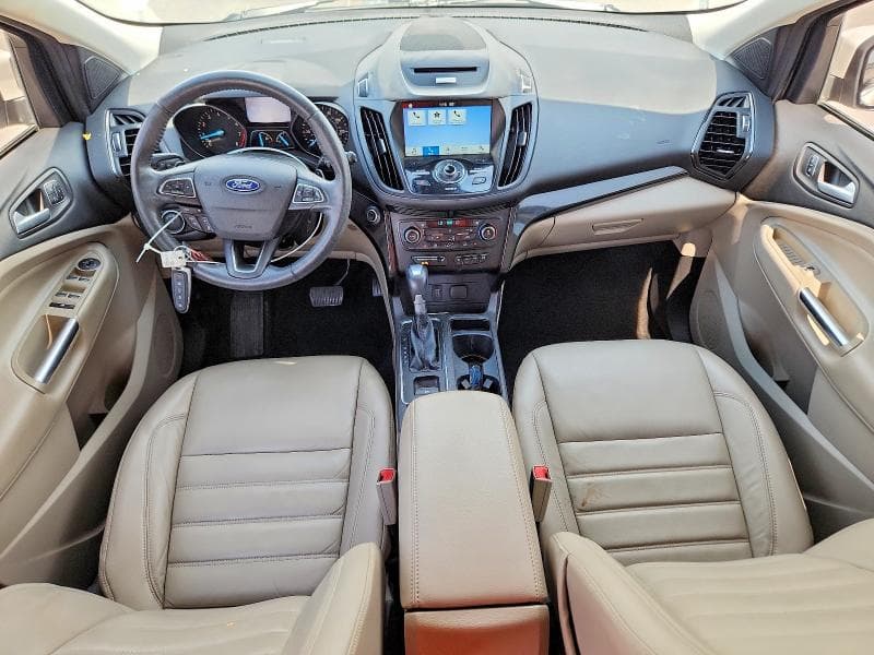 2017 FORD ESCAPE TITANIUM 8
