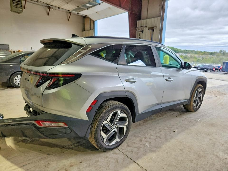 2023 HYUNDAI TUCSON SEL 3