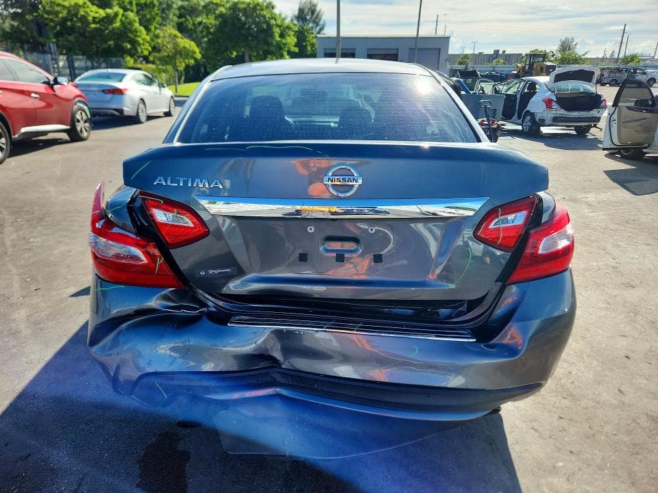 2017 NISSAN ALTIMA 6