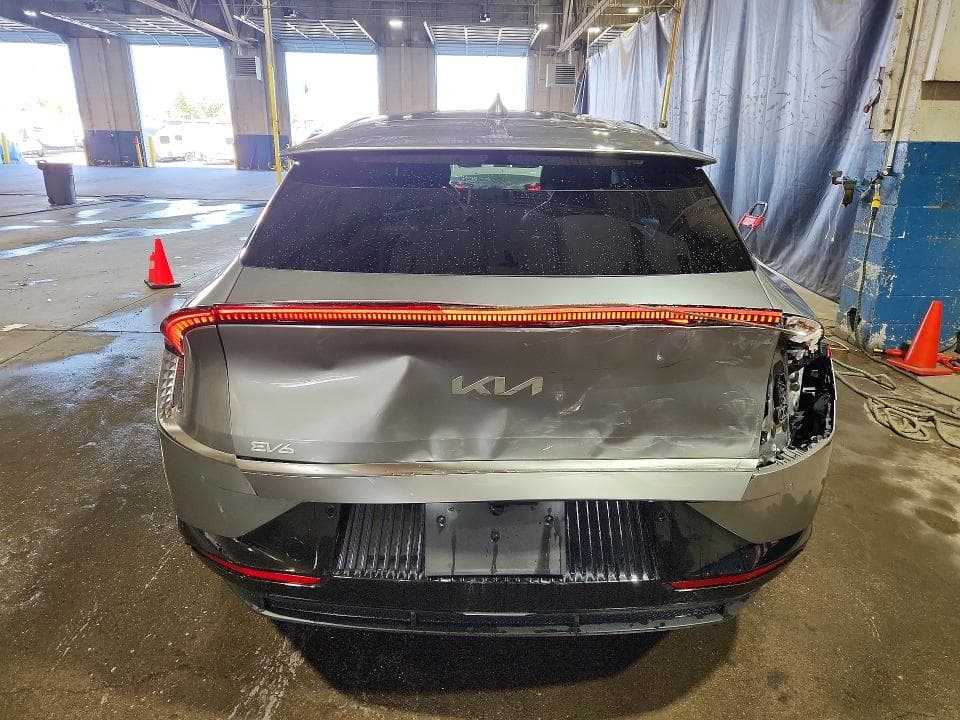 2023 KIA EV6 WIND 6