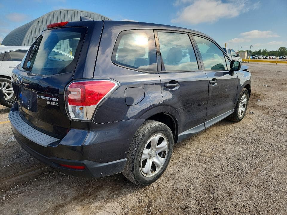 2017 SUBARU FORESTER 2.5I 3