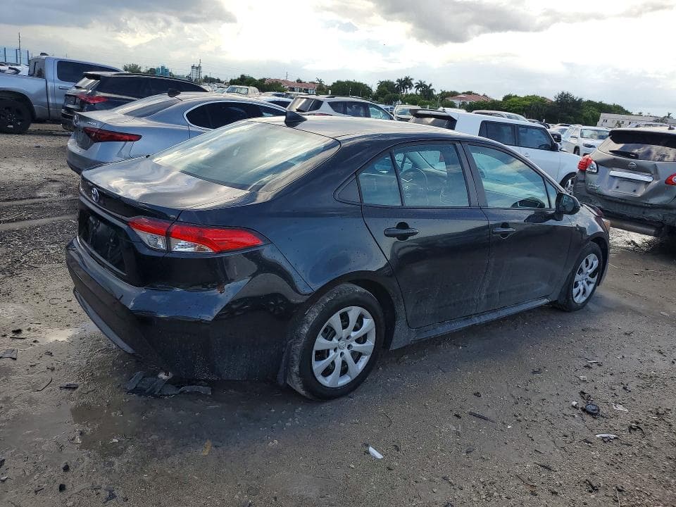 2021 TOYOTA COROLLA LE 3