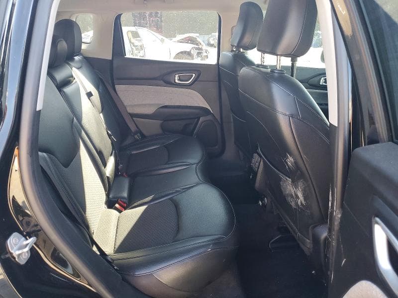 2022 JEEP COMPASS LATITUDE 11