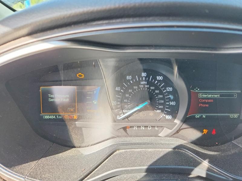 2020 FORD FUSION SE 9