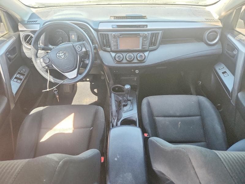 2018 TOYOTA RAV4 LE 8