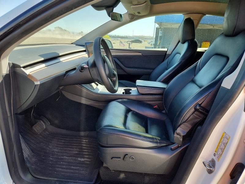 2025 TESLA MODEL Y 7