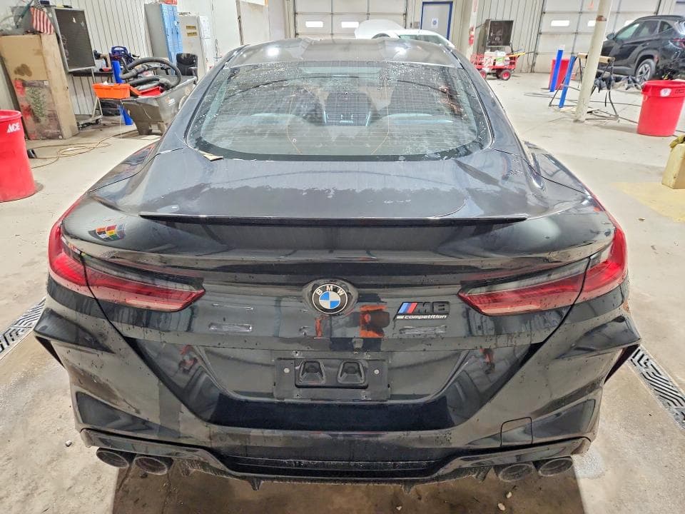 2020 BMW M8 6