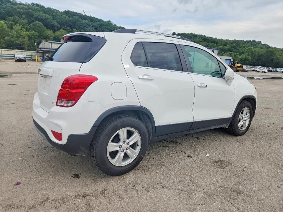 2020 CHEVROLET TRAX 1LT 3