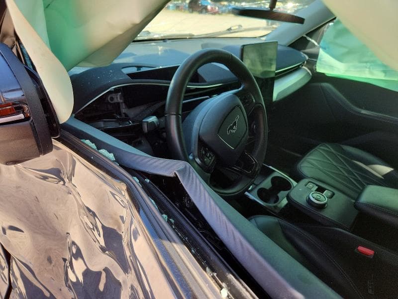 2021 FORD MUSTANG MACH-E SELECT 8