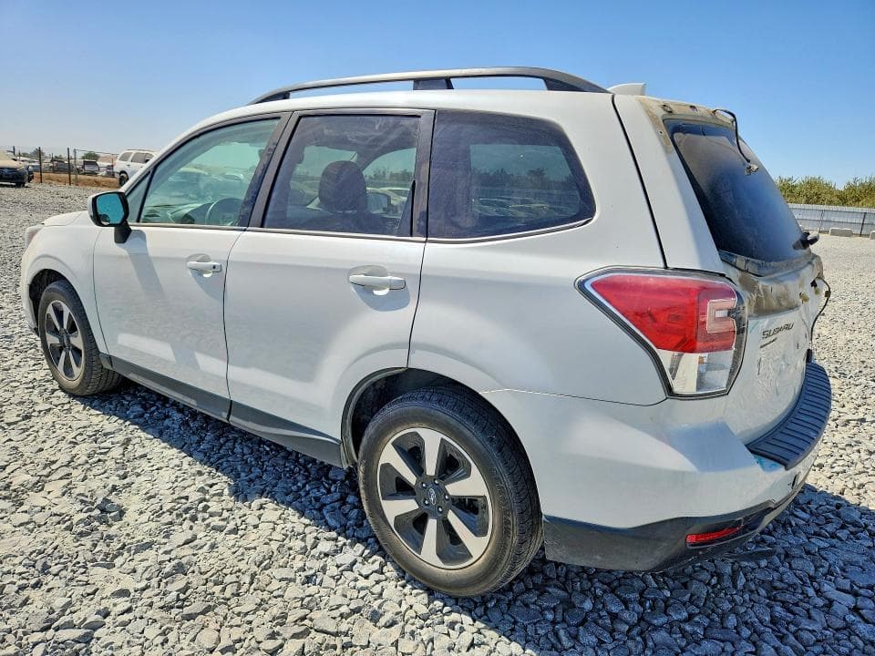 2018 SUBARU FORESTER 2.5I PREMIUM 2