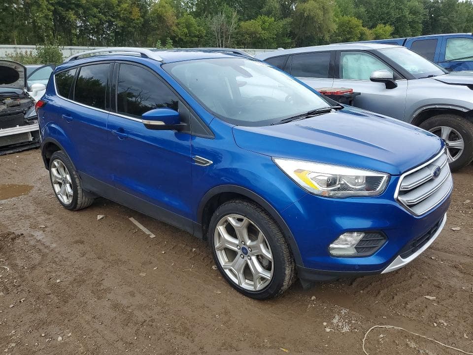 2019 FORD ESCAPE TITANIUM 4