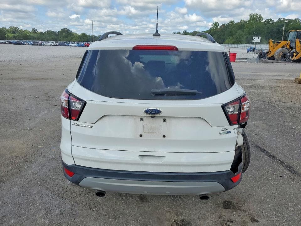 2018 FORD ESCAPE SE 6