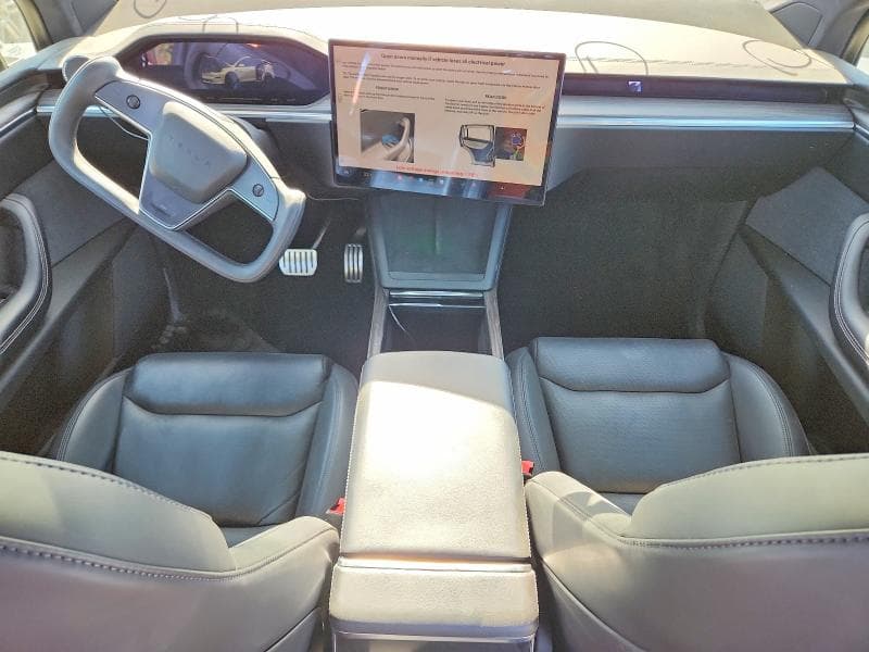 2022 TESLA MODEL X 8