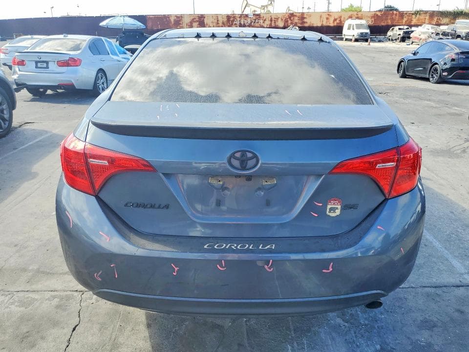 2017 TOYOTA COROLLA SE 6