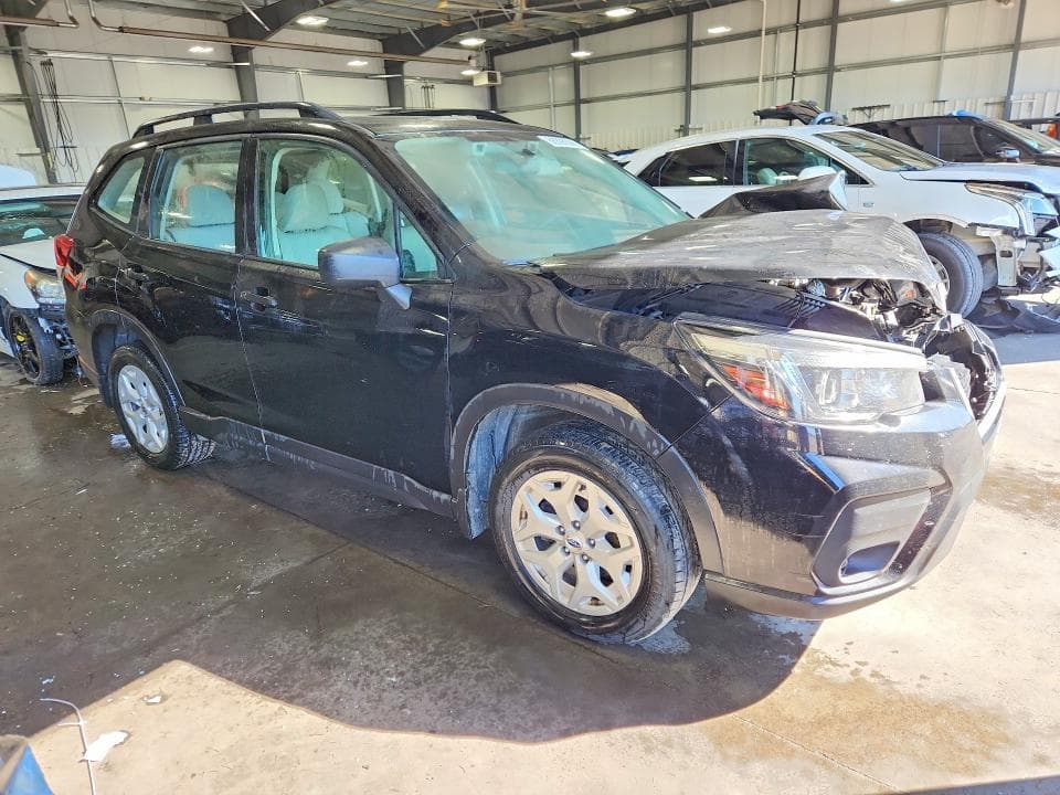 2019 SUBARU FORESTER 4