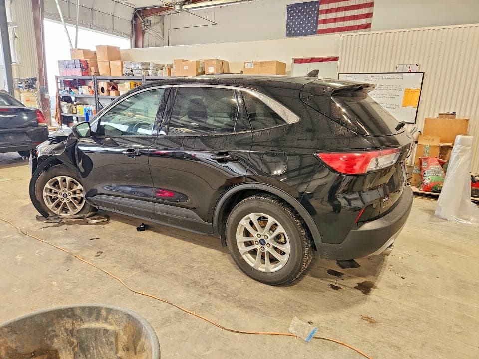 2020 FORD ESCAPE SE 2