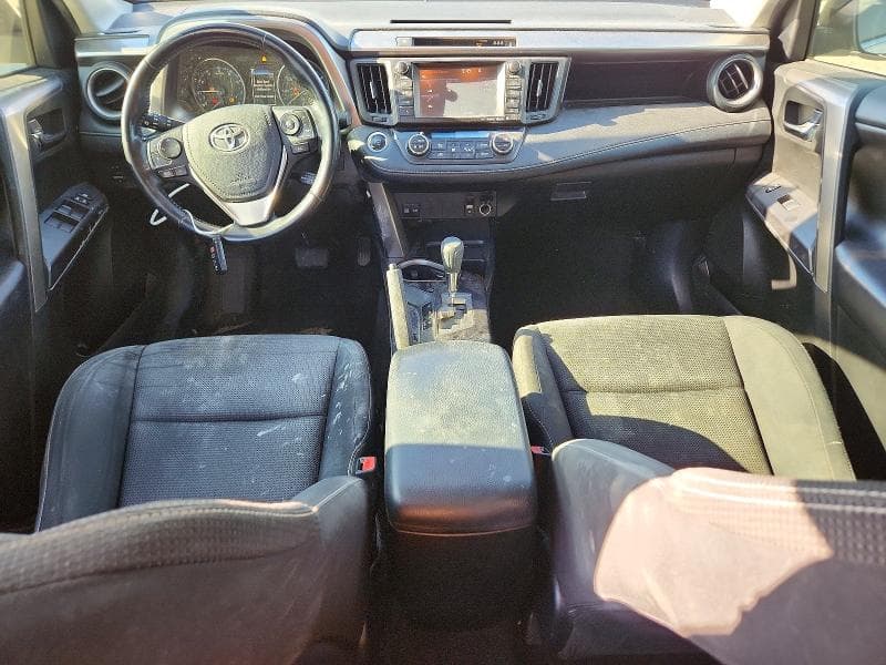 2018 TOYOTA RAV4 XLE 8