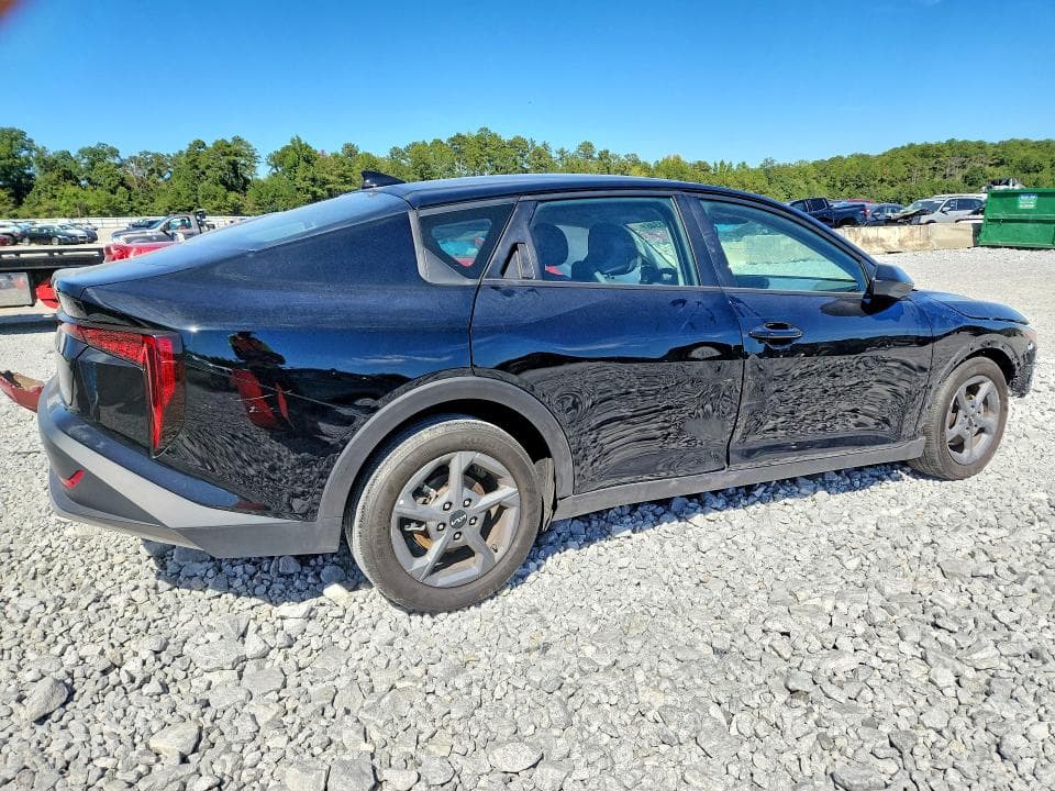 2025 KIA K4 LXS 3